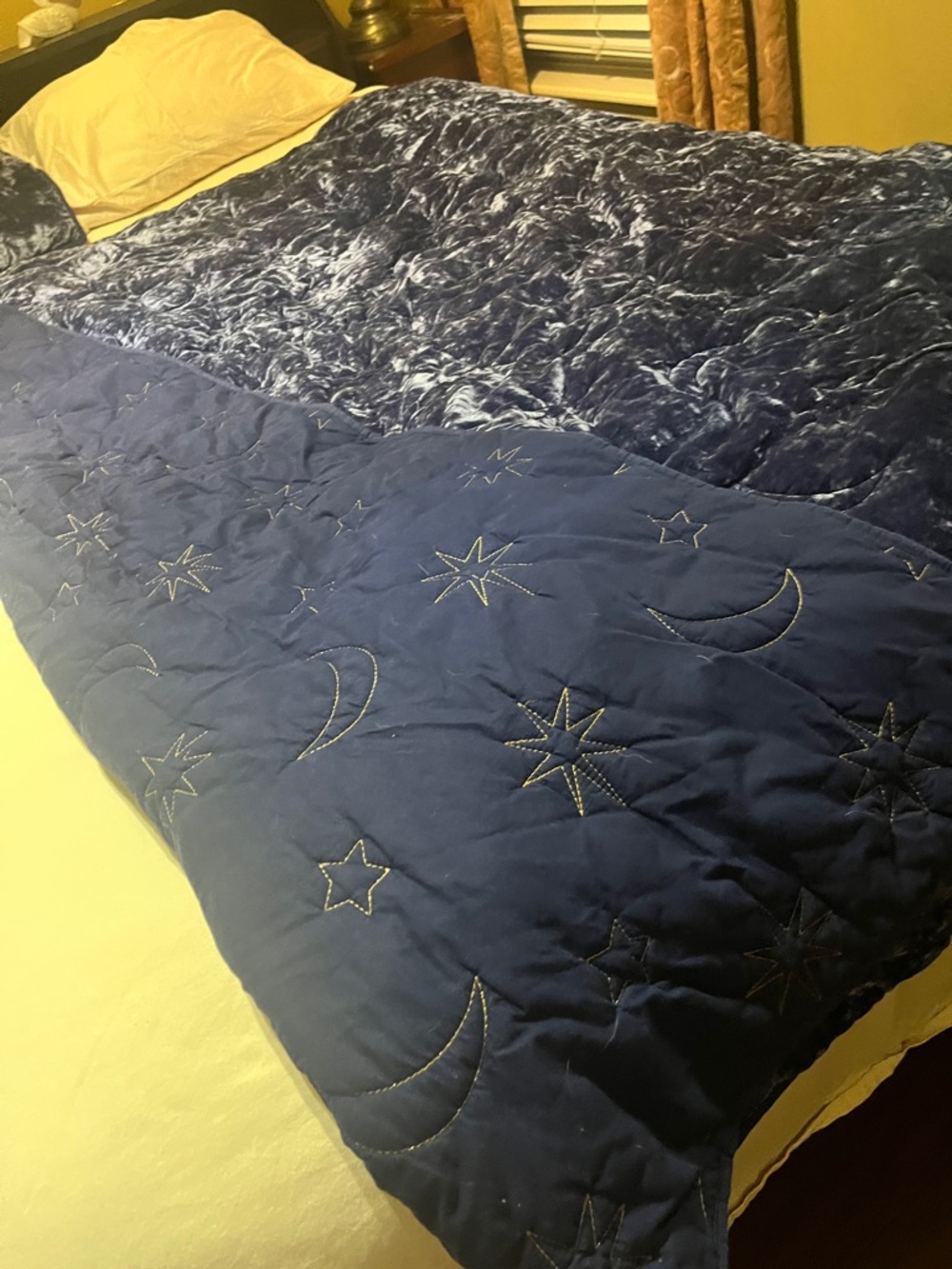 Pottery Barn Teen Plush Velvet Comforter in Deep Navy Blue - Picture 3 of 5